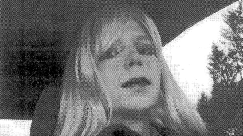 Chelsea Manning à l'isolement pour... du dentifrice et un numéro de Vanity Fair