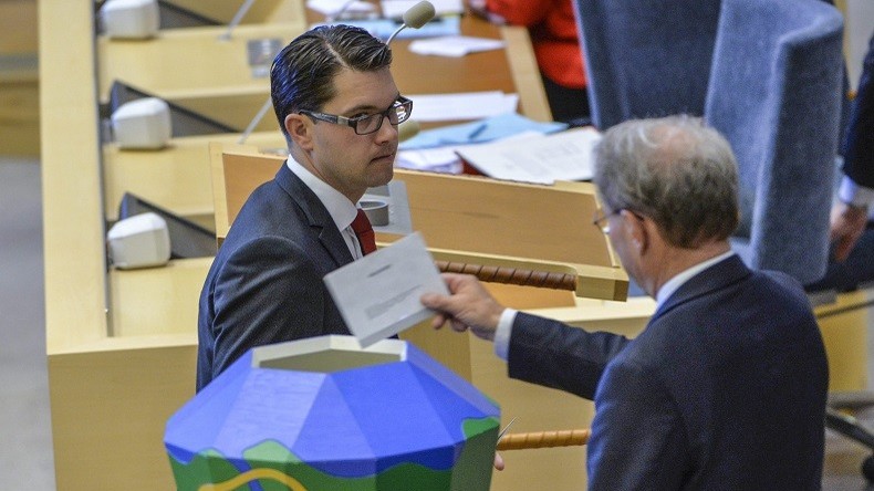 Les nationalistes suédois en tête des sondages pour la première fois