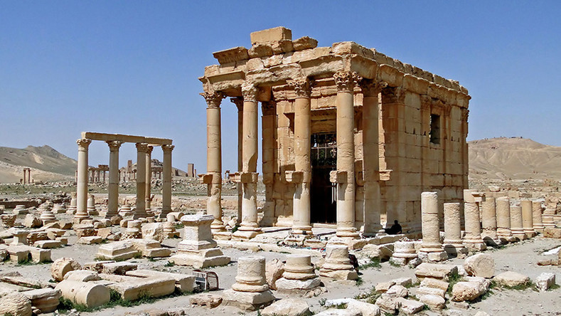 Daesh fait sauter le temple de Baalshamin à Palmyre en Syrie
