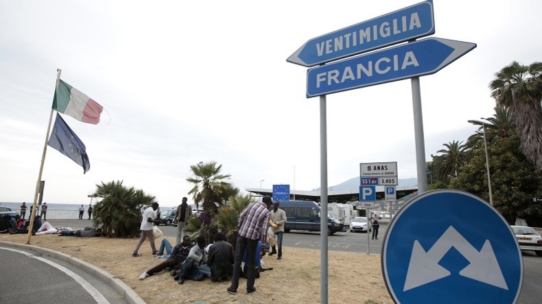 Les Républicains veulent «provisoirement» rétablir des contrôles aux frontières