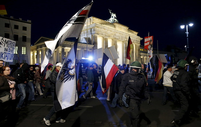 A Leipzig, une manifestation anti-islam dégénère : deux policiers blessés