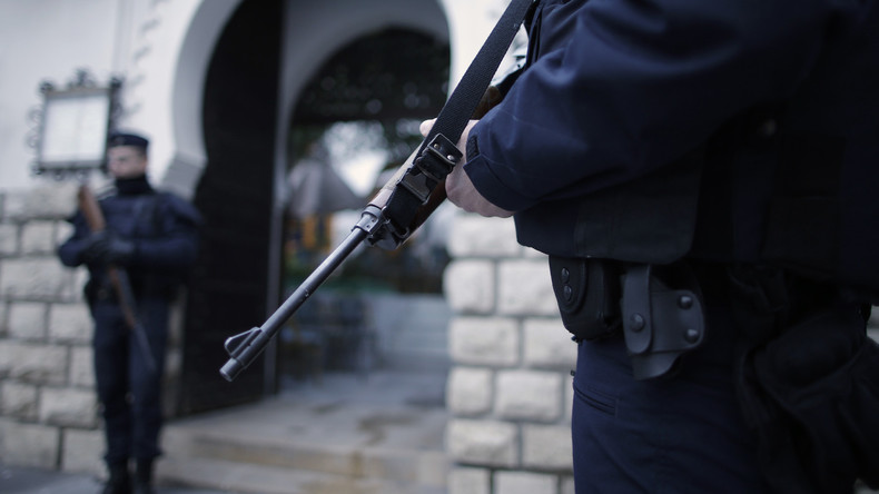 Un syndicat de police dénonce plus d'un million d'heures supplémentaires non payées