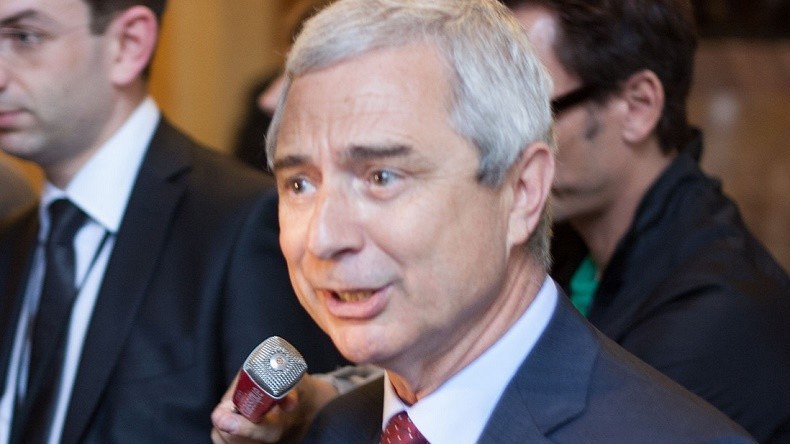 Réforme des institutions: Bartolone n'y va pas avec le dos de la cuillère !