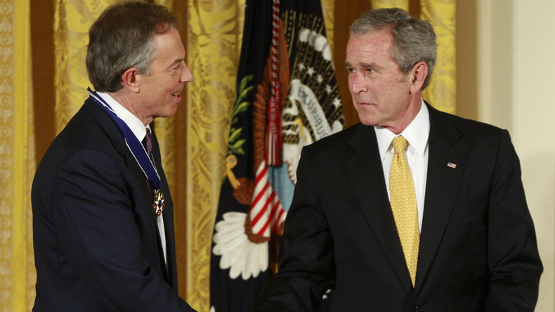 Bush et Blair se sont entendus sur la guerre en Irak un an avant le début de l'invasion
