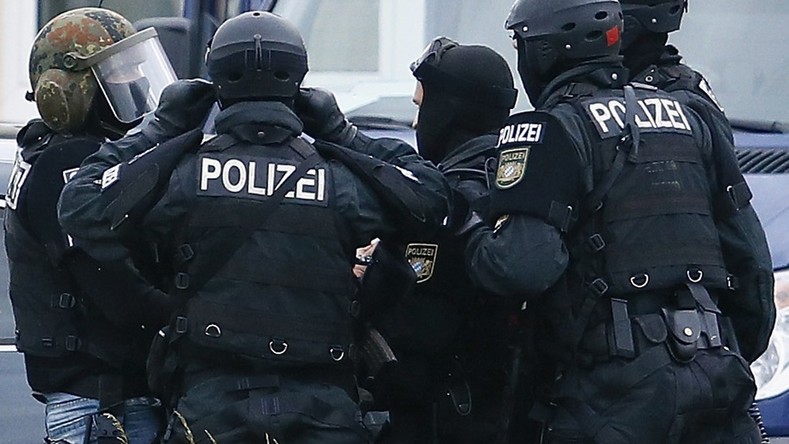 La montée du néonazisme en Allemagne : un complot contre des réfugiés déjoué en Bavière