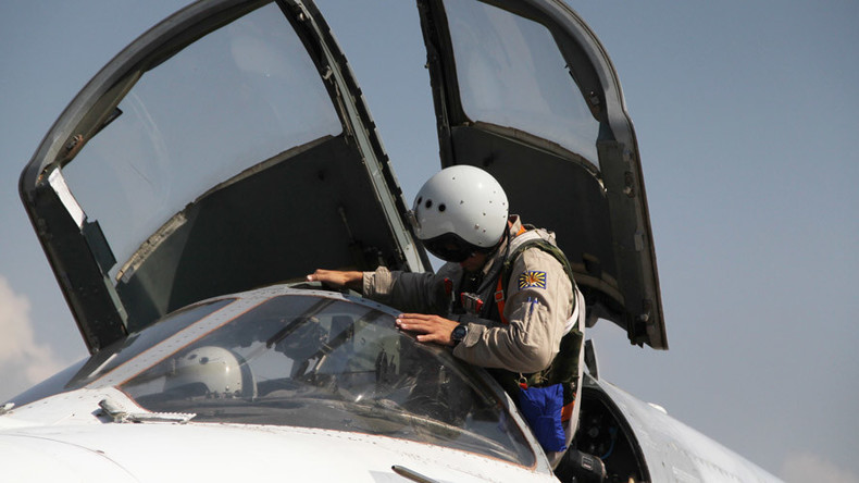 Roman Kossarev de RT, premier journaliste à parler au pilote du SU-24 abattu par Ankara (VIDEO)