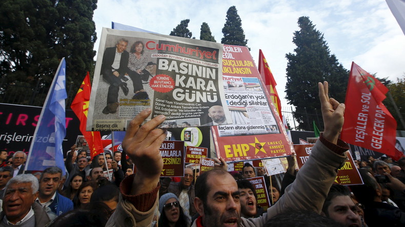 Les journalistes turcs emprisonnés demandent à l'UE de ne pas céder face à la Turquie