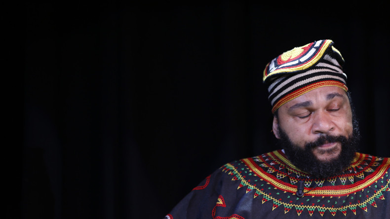 Dieudonné condamné à 3 000 euros d’amende pour « injure publique » à l’encontre de Manuel Valls
