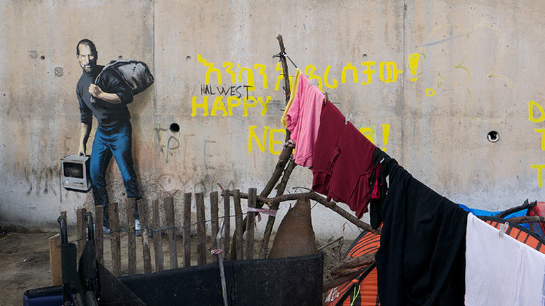 Banksy débarque sur les murs de la Jungle de Calais (VIDEO)