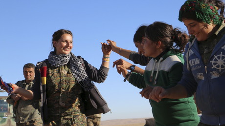 La combattante kurde, nouvelle terreur de Daesh. 