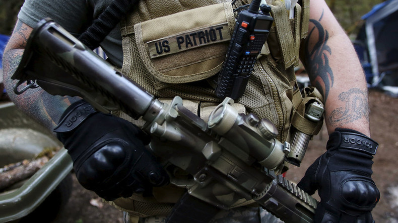 Des miliciens armés appellent les «patriotes américains» aux armes