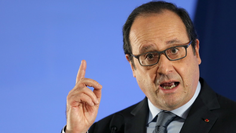 François Hollande en VRP des entreprises françaises en Inde, mais les Rafale attendront