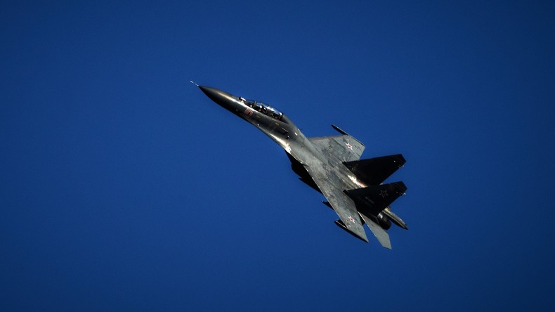 Pentagone : un Su-27 russe aurait intercepté un avion de reconnaissance américain