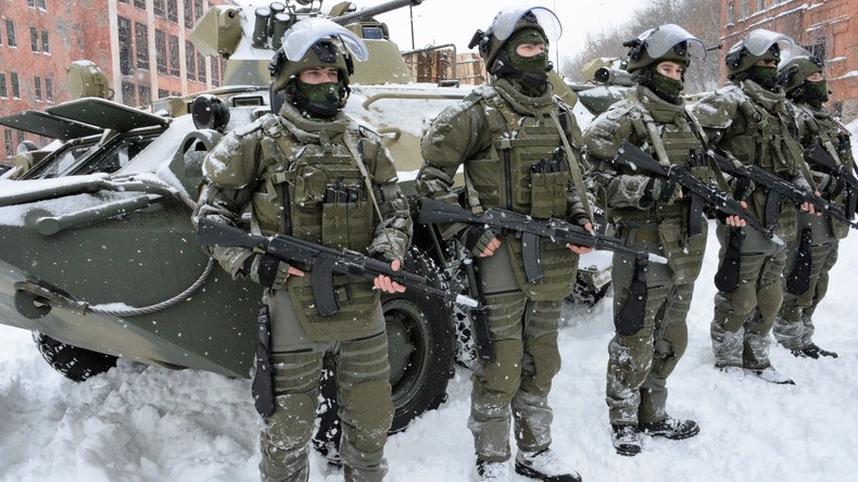 La Russie va créer des exosquelettes militaires dirigés par le cerveau