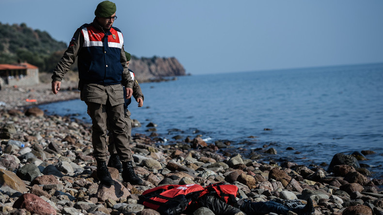 Turquie : une nouvelle photo d'un enfant mort noyé fait le tour du monde