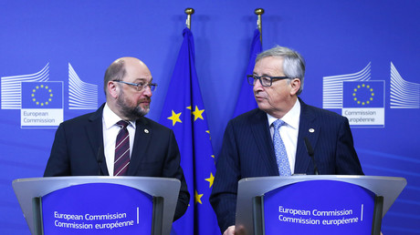 Le président du Parlement européen Martin Schulz et le président de la Commission européenne Jean-Claude Juncker