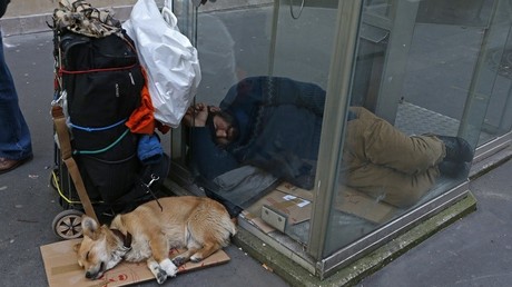 A Paris, les sans domiciles fixes courent les rues