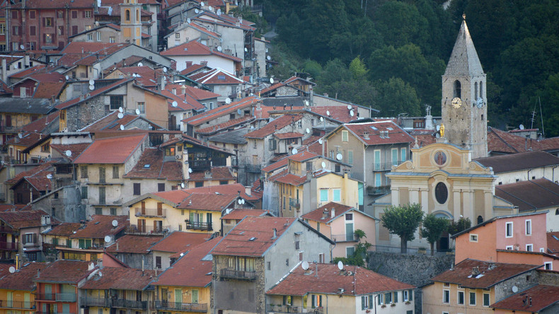 La christianophobie gagne du terrain en France