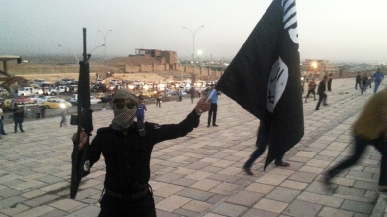 Une nouvelle vidéo de Daesh montre un enfant parlant anglais exécuter un prisonnier