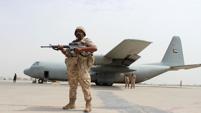Les Emirats arabes unis prêts à se joindre aux monarchies arabes pour déployer des troupes en Syrie