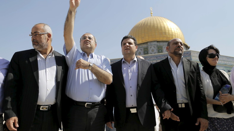 Trois députés arabes suspendus pour avoir rencontré les familles d'assaillants palestiniens