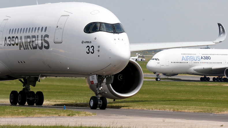 Un Airbus embourbé a bloqué l'aéroport de Limoges (PHOTOS, VIDEO)
