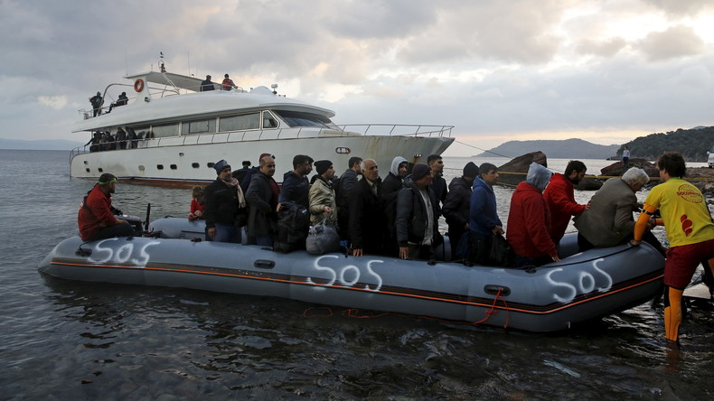 Migrants : l'UE donne trois mois à la Grèce pour renforcer la gestion de sa frontière