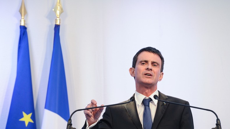 Loi El Khomri : il faut «dépasser les clivages traditionnels» selon Manuel Valls