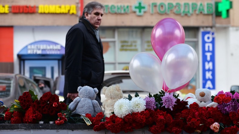 Les moscovites ont rendu hommage à la petite fille décapitée par sa nounou
