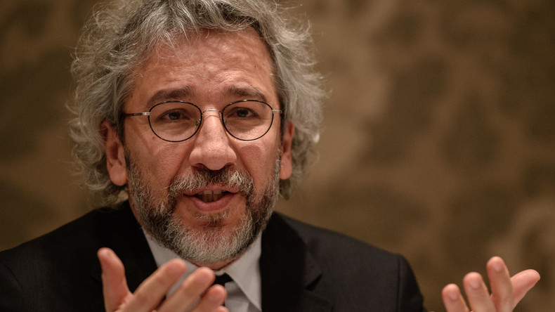 Turquie : un journaliste poursuivi promet d'exposer «les crimes de l'Etat» devant la justice