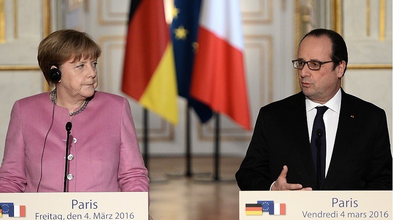 François Hollande veut envoyer «un bateau» à la frontière turque pour stopper l’afflux de réfugiés