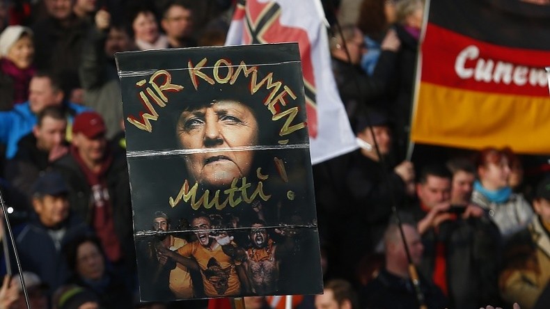 Censure merkélienne ? Les admins de la page Facebook de Pegida interdits en Allemagne