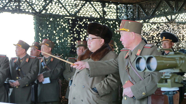 Un journal britannique soupçonne Kim Jong-un d'avoir doublé de volume (PHOTOS)