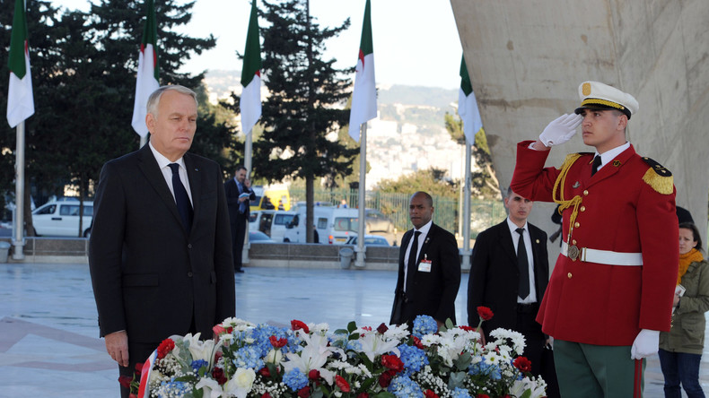 Jean-Marc Ayrault en Algérie : Libye et Sahara occidental au menu