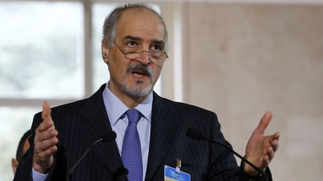 Bachar al-Jaafari, le représentant permanent de la République arabe syrienne auprès des Nations unies lors de la conférence de presse à Genève, le 16 mars 2016