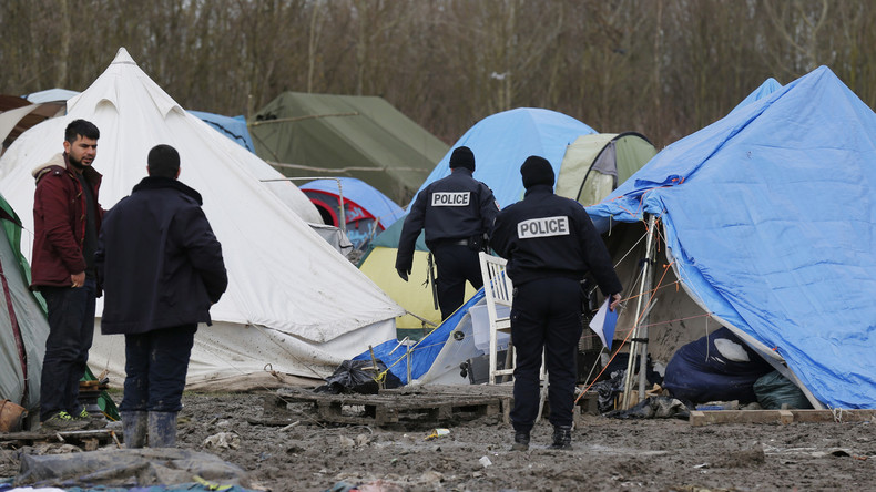 Grande-Synthe : trois No Borders interpellés pour avoir agressé des policiers