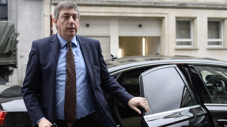 Le ministre belge de l'Intérieur prétend qu'«une partie des musulmans a dansé lors des attentats»