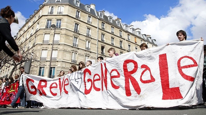 Nouvelle journée de protestations à Paris et Nantes contre la loi travail
