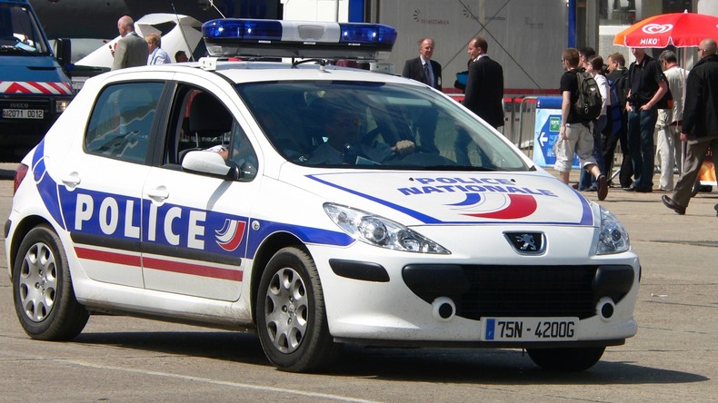 Seine-et-Marne : un surveillant retenu en otage par trois détenus à la prison de Réau puis libéré