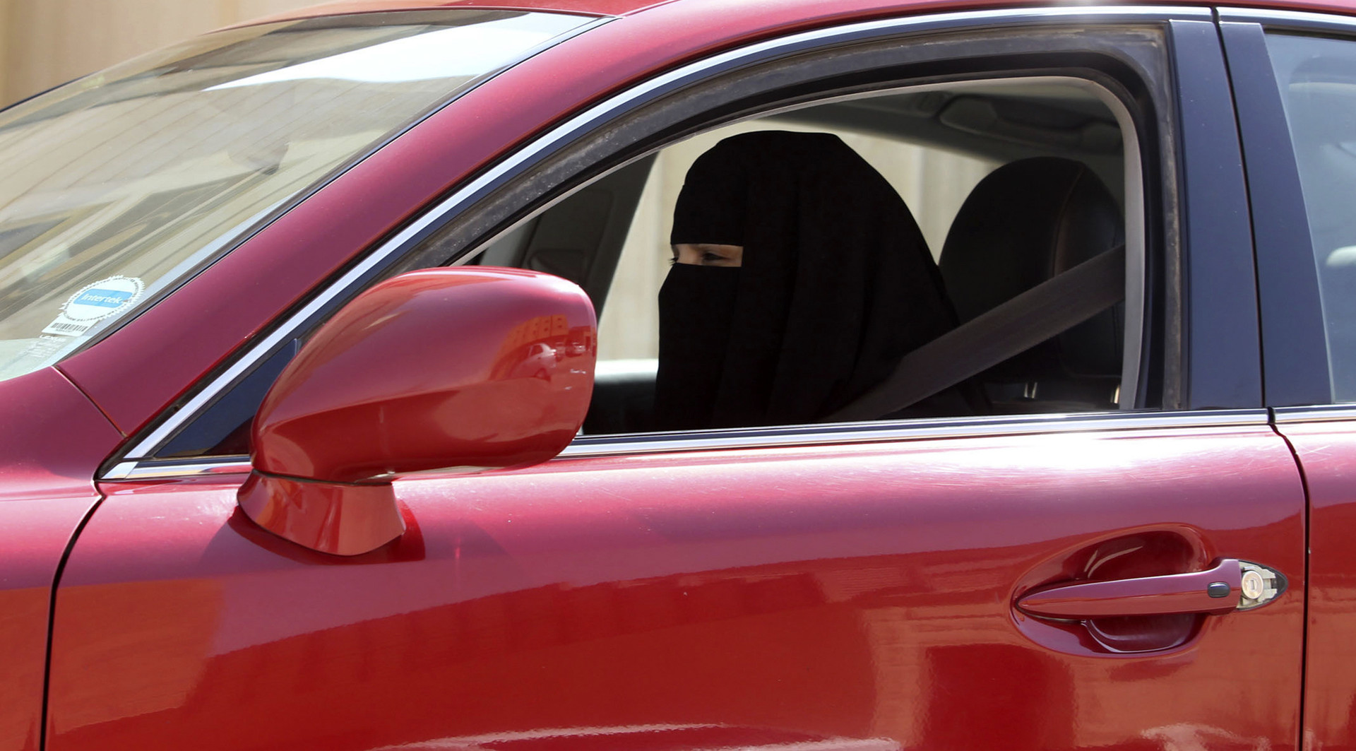Arabie saoudite : selon le grand mufti, les femmes s'exposeraient au diable si elles conduisaient