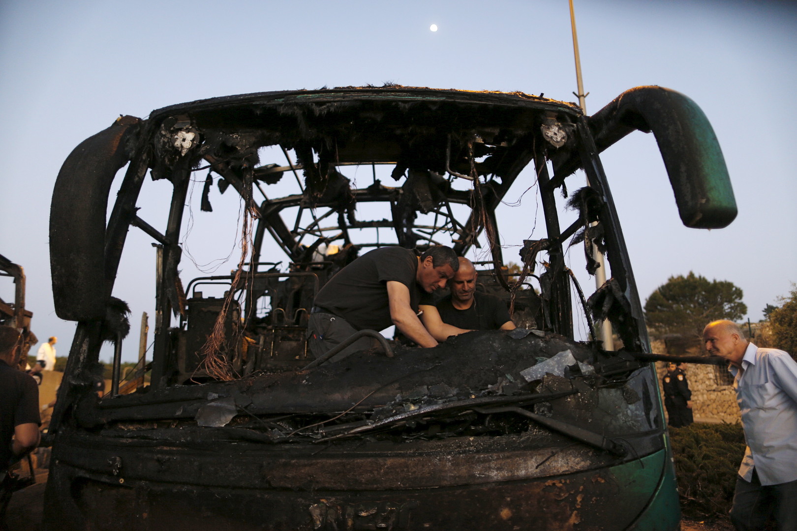 Attentat à la bombe dans un bus à Jérusalem : la tension monte d'un cran en Israël