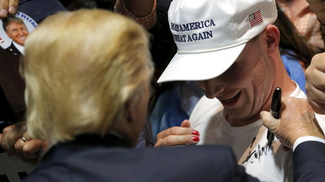 Le candidat à la primaire républicaine Donald Trump lors d'une réunion publique à Hartford, dans le Connecticut, le 15 avril 2016