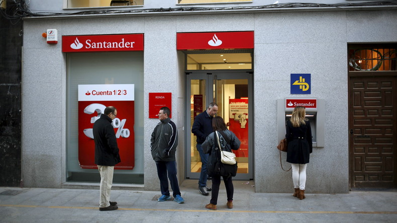 Vague de licenciements et de fermetures chez les banques espagnoles