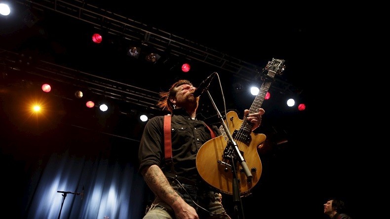 Censure ? Les Eagles Of Death Metal déprogrammés suite aux propos polémiques de leur chanteur