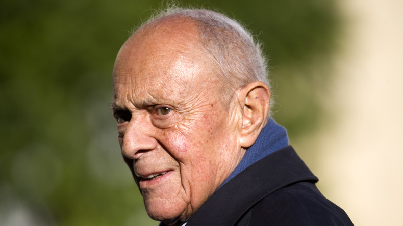 Michel Rocard : «Manuel Valls s’est servi du 49.3 pour brutaliser ou intimider sa propre majorité»