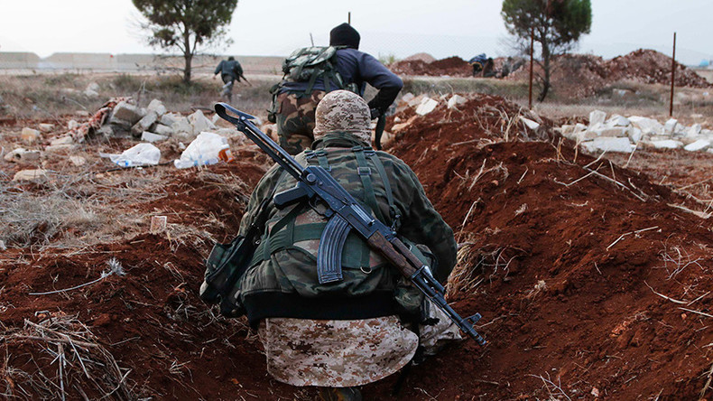 Militaire russe : le Front al-Nosra en Syrie reçoit quotidiennement des armes de Turquie