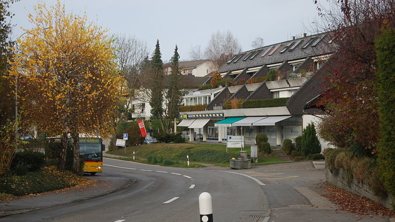 Un village suisse ne souhaitant pas accueillir de migrants préfère payer 260 000 euros d'amende