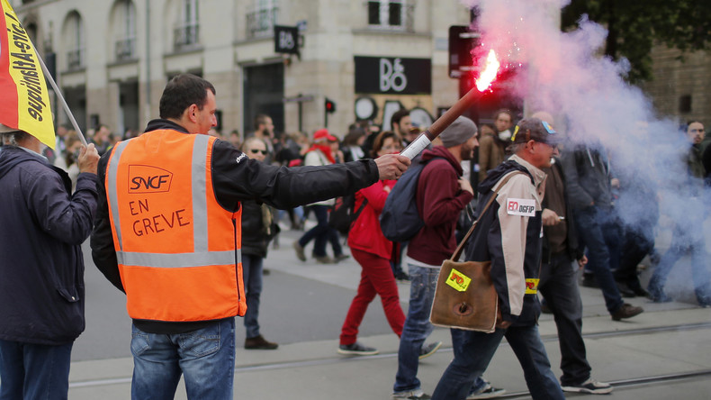 Loi travail : syndicats en grève, perturbations majeures du trafic