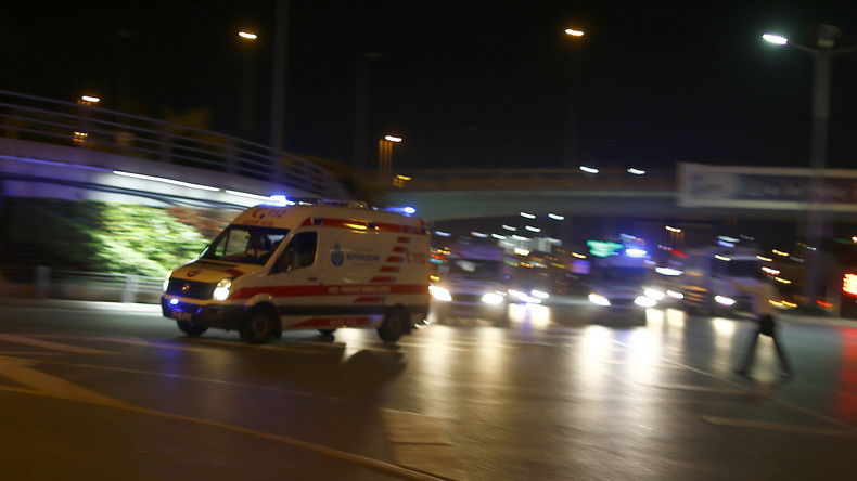 Attentat d'Istanbul : l'attaque imputée à Daesh a fait au moins 41 morts et 239 blessés