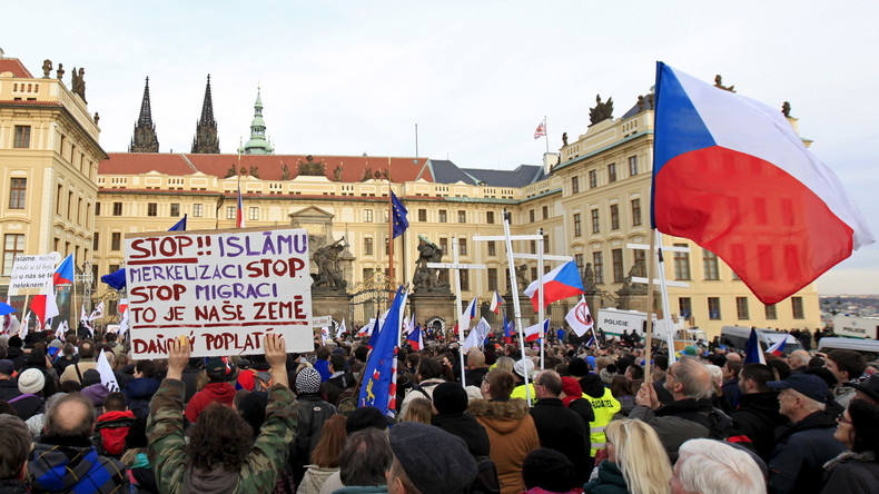 Vers un «Czexit» ? Le président de la République tchèque appelle à son tour à un référendum